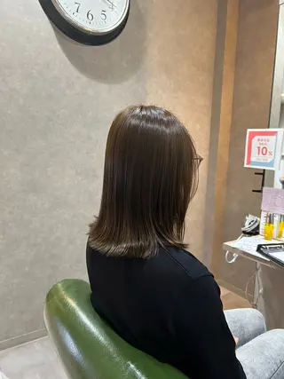 カラー ビラデルソル　ルート所属・徳野 愛依のヘアスタイル