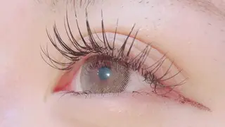 マツエク・マツパ 濱田 さらさのヘアスタイル