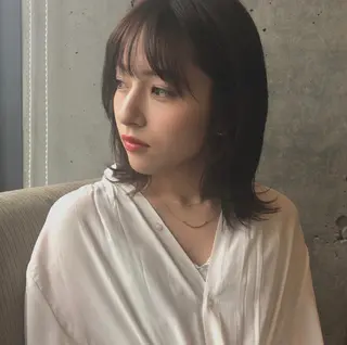 ミディアム ボブ／レイヤー／艶 🦕risa  森下のヘアスタイル