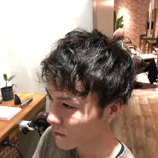 ショート 福重 奨のヘアスタイル