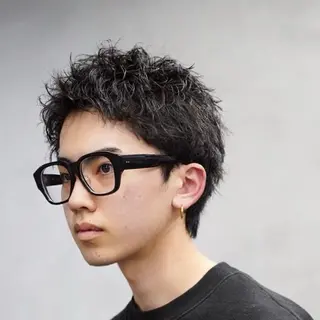 パーマ メンズ fifth 安次富　泰雅のヘアスタイル