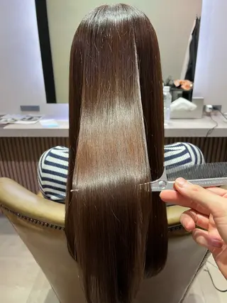 ロング KAMIGAMI所属・KAMIGAMI HASHIMOTOのヘアスタイル