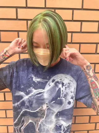 ショート カラー 🌈🌸あおき みちる🌟💗のヘアスタイル