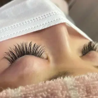 マツエク・マツパ annoii hair eye nail所属・annoii _pomのヘアスタイル