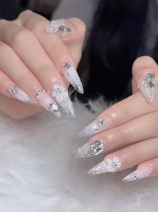 ネイル Lumi Nail 新大久保3‘のネイルデザイン
