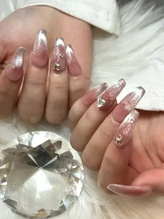 ネイル Nenenail 【Rina】のネイルデザイン