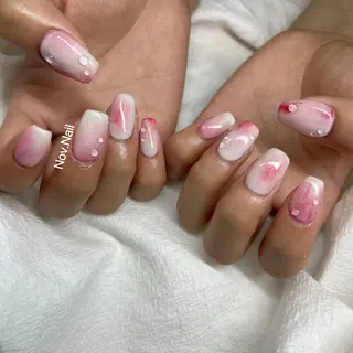 ネイル ノブ.ネイルサロン所属・ノブ ネイルのネイルデザイン
