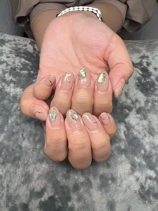 ネイル Belulu所属・安齋 都のネイルデザイン