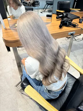 カラー 高橋 充輝のヘアスタイル