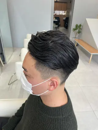 メンズ CHARLESDESSIN tokyo所属・シャウルデッサン トーキョーのヘアスタイル