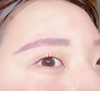 マツエク・マツパ アイブロウ Raffinato 怜奈のネイルデザイン