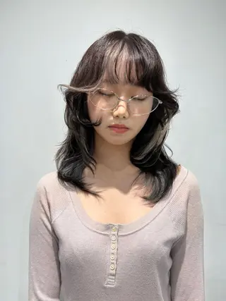 カラー 武石 優愛のヘアスタイル