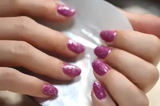 ネイル ママリンド　志村坂上店所属・しみ えんのネイルデザイン