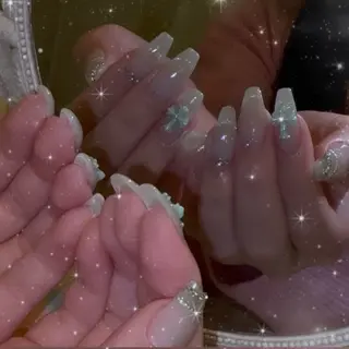 ネイル LUANA所属・LUANA ジュリのネイルデザイン