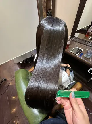 ロング 福岡美髪研究所 Knops所属・宇治野 愛梨のヘアスタイル