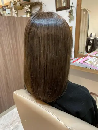 カラー アトリエリーベル所属・佐々木 奈菜江のヘアスタイル