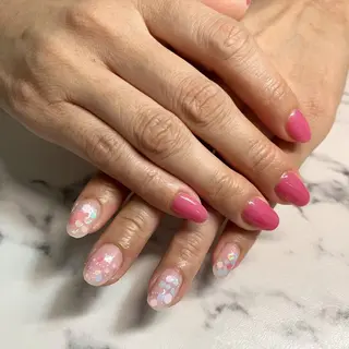 ネイル 伊藤 貴恵のネイルデザイン