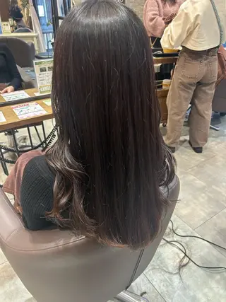 ロング La Bless 大阪梅田所属・梅田 ミディアム ショートYUKINOのヘアスタイル