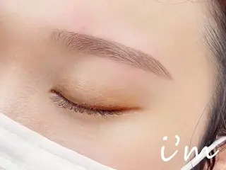 アイブロウ 小林 優花の眉毛・アイブロウイメージ