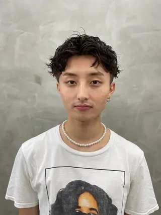 パーマ メンズ メンズカット ハイトーン[佐橋]のヘアスタイル