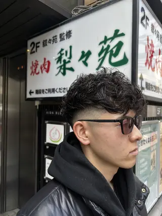 ミディアム UNTRACE -BARBER SHOP -池袋東口店所属・カットモデル募集 奈良のヘアスタイル