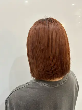 カラー YoLo.所属・村上 ななみのヘアスタイル