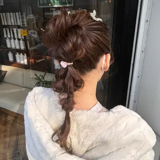 ロング ヘアアレンジ おくだ　りお /ハイトーンカラーのヘアスタイル