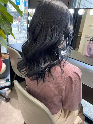 カラー 恒川 ひなたのヘアスタイル