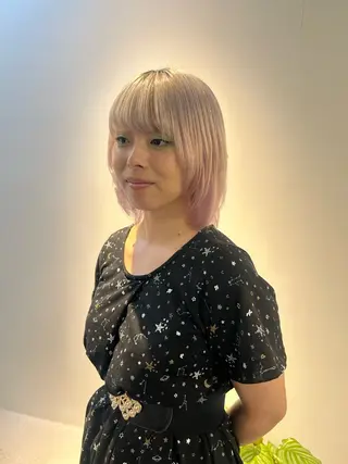 ミディアム ショート￤ボブ￤顔周 りcut￤ナノコ🎀のヘアスタイル