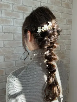 ロング ヘアアレンジ にった みずきのヘアスタイル