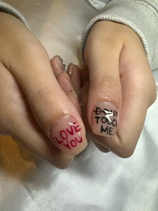 ネイル 濱岡 咲のネイルデザイン