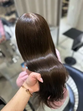 ロング Euphoria池袋東口駅前店所属・ハイトーン⚡️池袋 /reina✧︎*。のヘアスタイル
