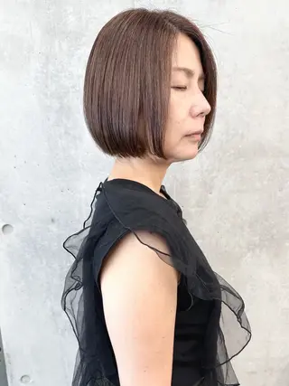 ショート とうい/くせ毛/ ショート/丸みボブのヘアスタイル