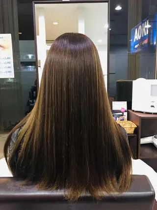 ロング カラー 阿久津 泰幸のヘアスタイル