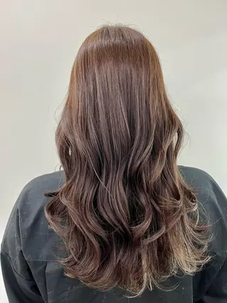 ロング カラー 新宿/小顔レイヤー/ 顔まわり/西慶太朗のヘアスタイル