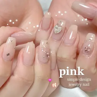 ネイル fein. miku🎀🍼のネイルデザイン