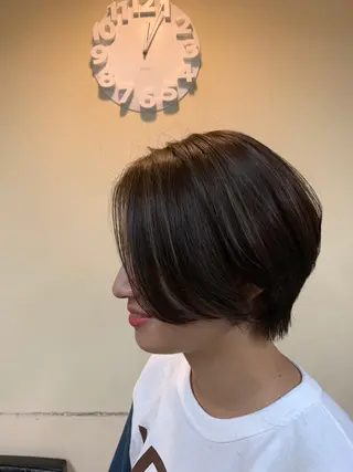 ショート ヨシミ カズヤのヘアスタイル