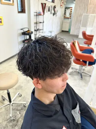 パーマ メンズ 椎木 琉聖のヘアスタイル