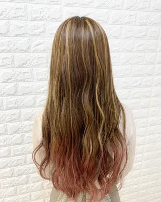 ロング カラー 福森 みずきのヘアスタイル