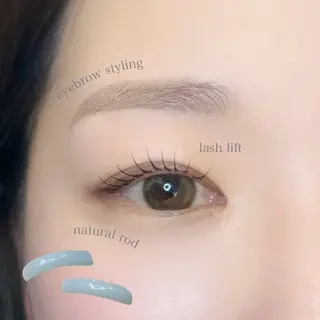 マツエク・マツパ une fleur RISAの眉毛・アイブロウイメージ