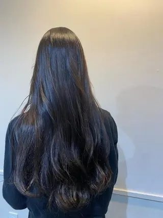 ロング カラー 艶髪に✧ / 透明感 カラー / 冨成のヘアスタイル