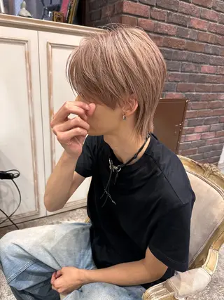 ミディアム カラー ハイトーン/ 艶カラー🫧竹村柾則のヘアスタイル