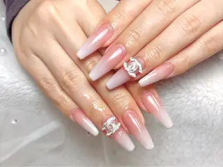 ネイル R1🎀Nail💕 池袋東口店のネイルデザイン