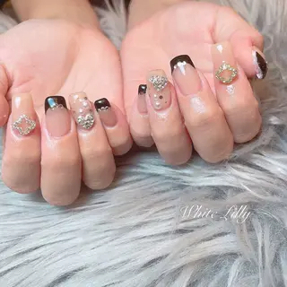 ネイル White lily所属・牧田 雅世のネイルデザイン