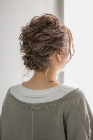 ミディアム 淡色ふんわりhair 新宿satomiのヘアスタイル