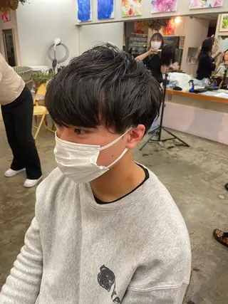 ショート メンズ 岬 弘人のヘアスタイル