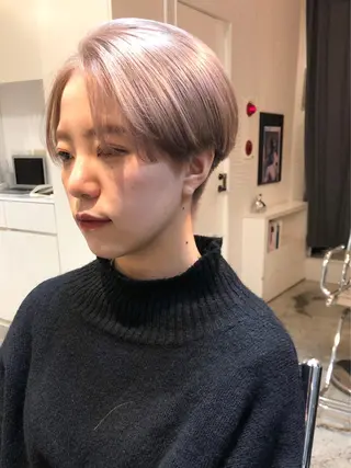 ショート カラー 🌈圧倒的デザイン力 内井省吾のヘアスタイル