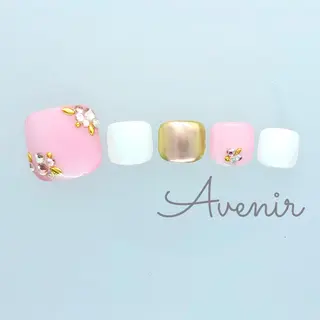 ネイル Avenir 表参道 nail＆eye予約のネイルデザイン