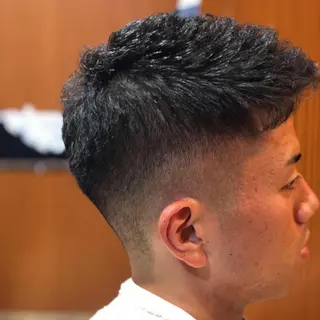 ショート メンズ リーバ銀座LIEBE銀座カット&メンズヘッドスパ所属・つちもち まるみのエステ・リラクイメージ