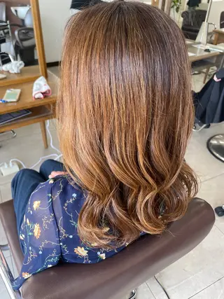 カラー 三木 脩加のヘアスタイル